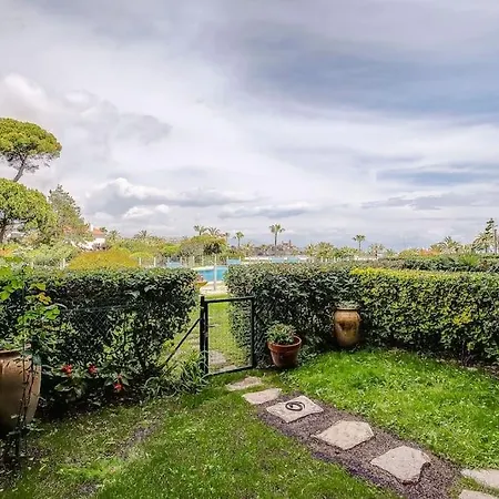 Jardin, Vue Mer Et Montagne Daire Antibes